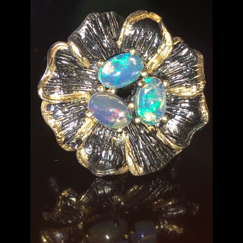 Quality Genuine Ethiopian Opal  Ring